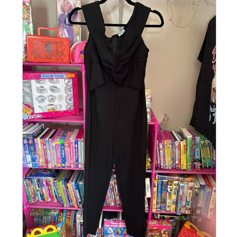 TOBI JUMPSUIT SIZE‎ MEDIUM